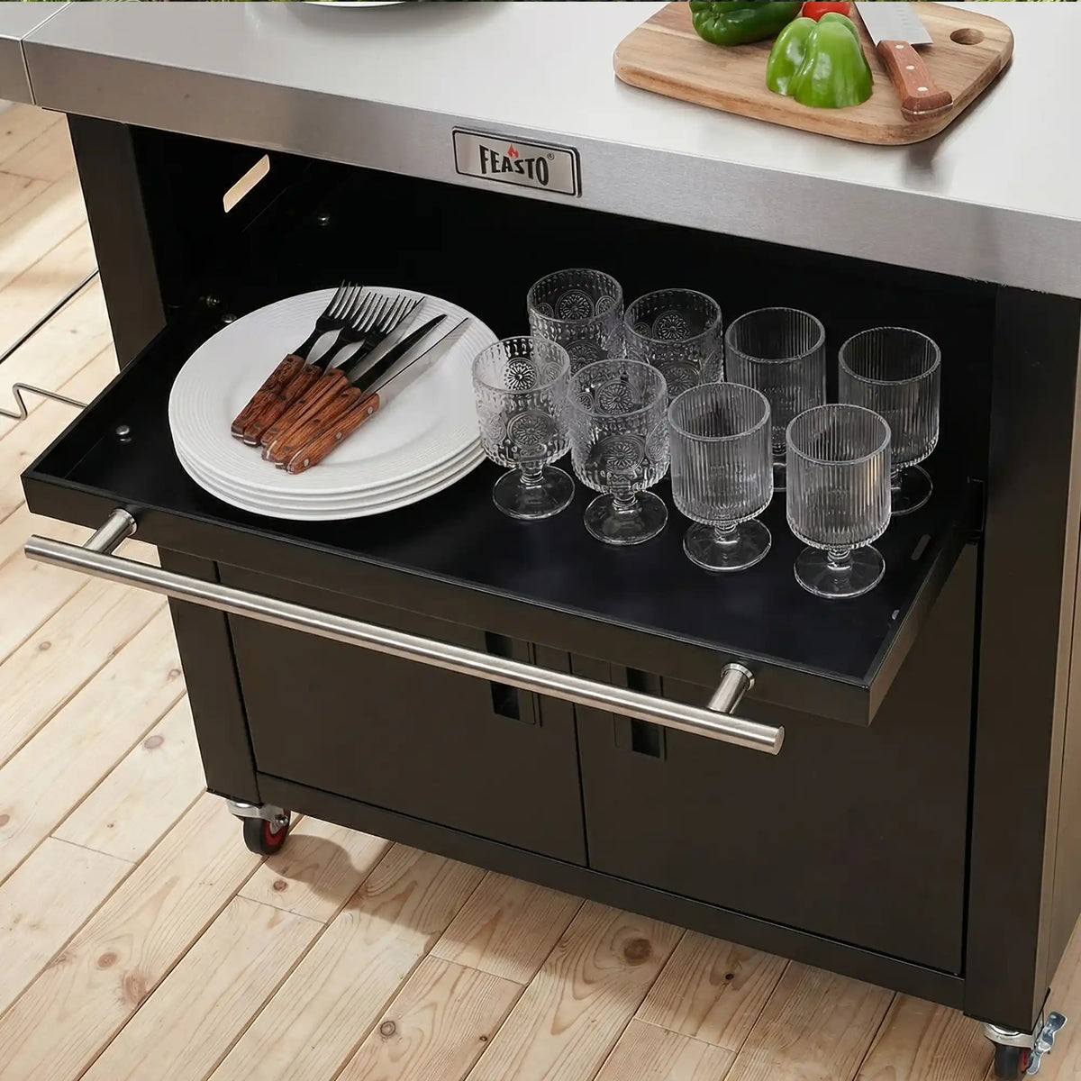 Outdoor Grill Cart with Dual Foldable Side Tables