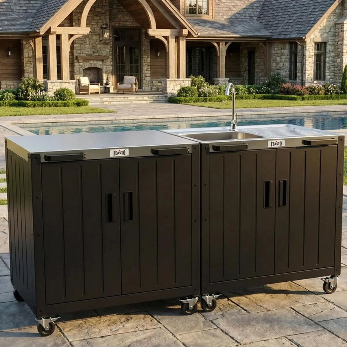 Outdoor kitchen islands