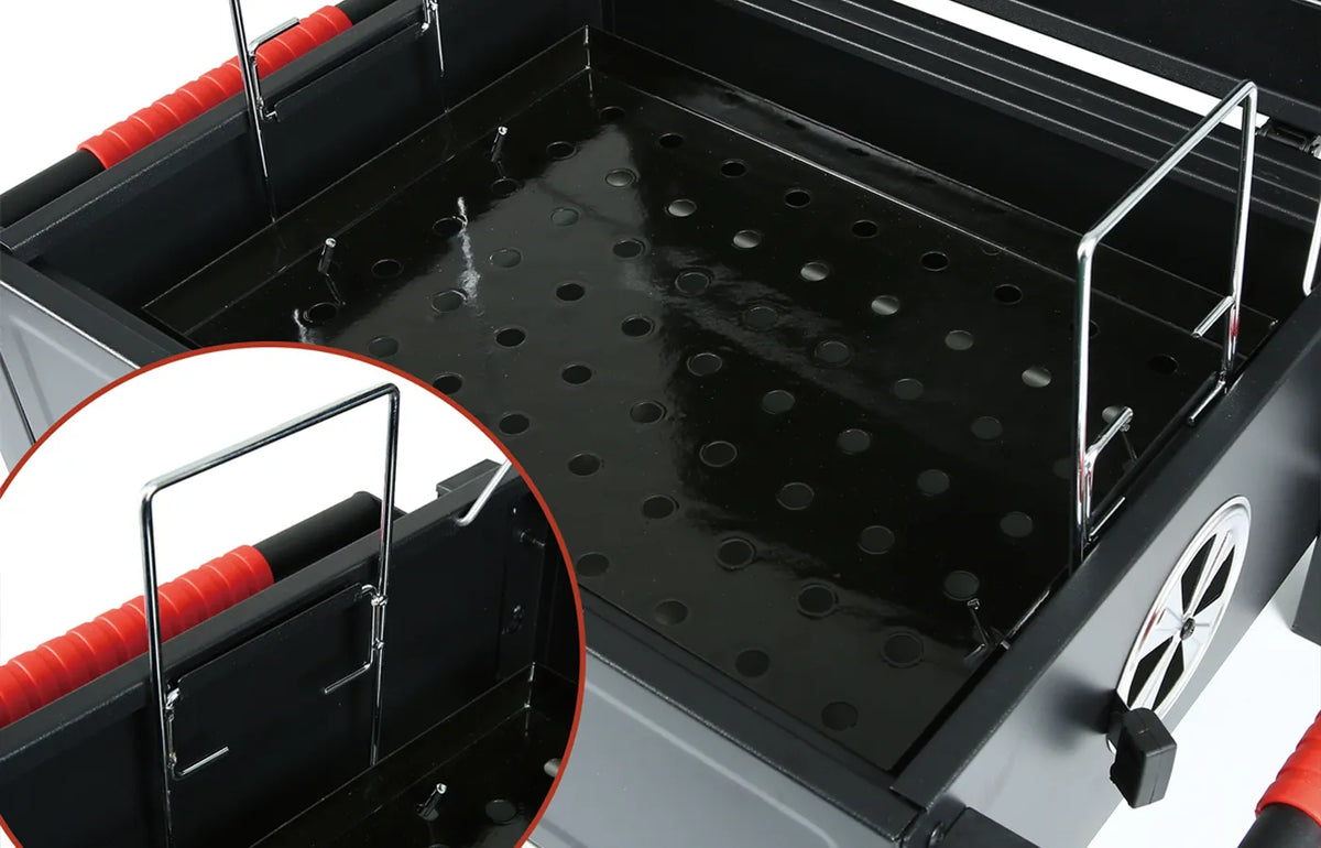 ADJUSTABLE TRAY & EASY-CARRY HANDLES