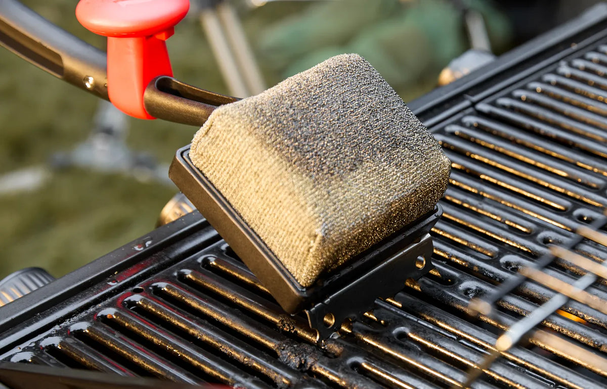 BRISTLE-FREE SAFETY