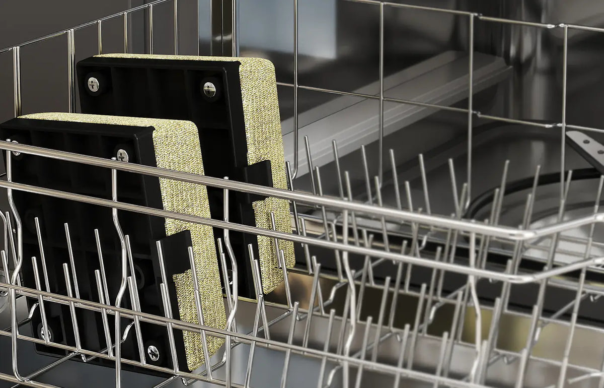 DISHWASHER-SAFE CONVENIENCE
