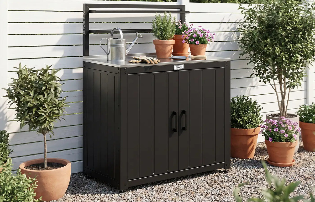 Outdoor Grill Cart with Raised-Edge Top
